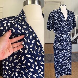 Vintage Double-Breasted Dress in Autumnal Print with Pockets Size 6